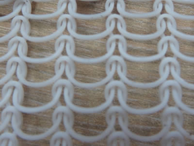 Treillis métallique tricoté en monofilament de couleur blanche PP